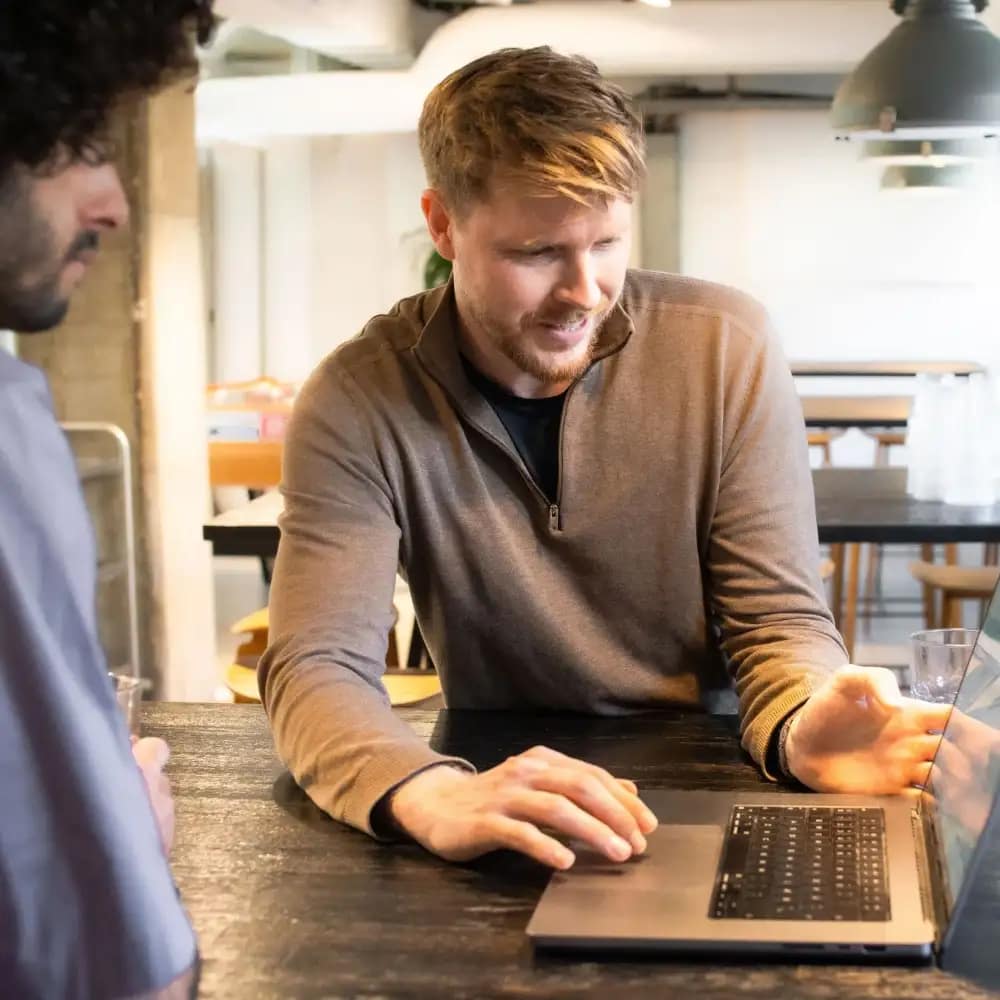 Customer meeting at Versano, a digital agency